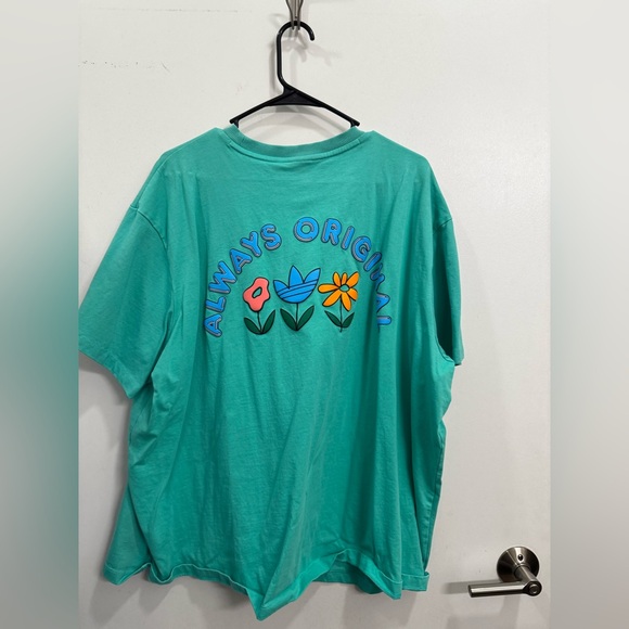 Adidas women’s tee size 3X - Picture 3 of 3